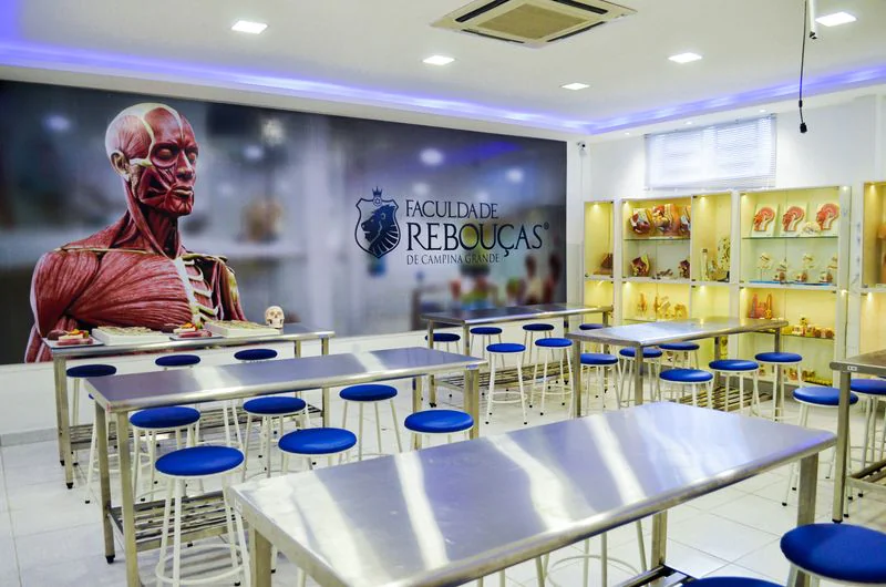 Faculdade Rebouças anatomy laboratory